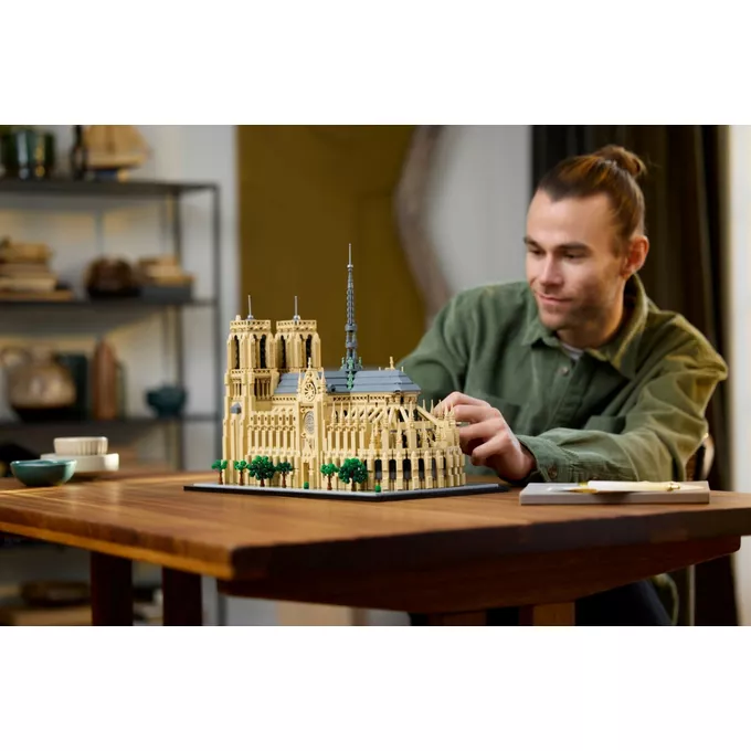 LEGO Klocki Architecture 21061 Notre-Dame w Paryżu